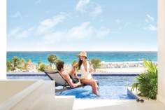 Hyatt Ziva Cancun Turquoize Sky Swim Up